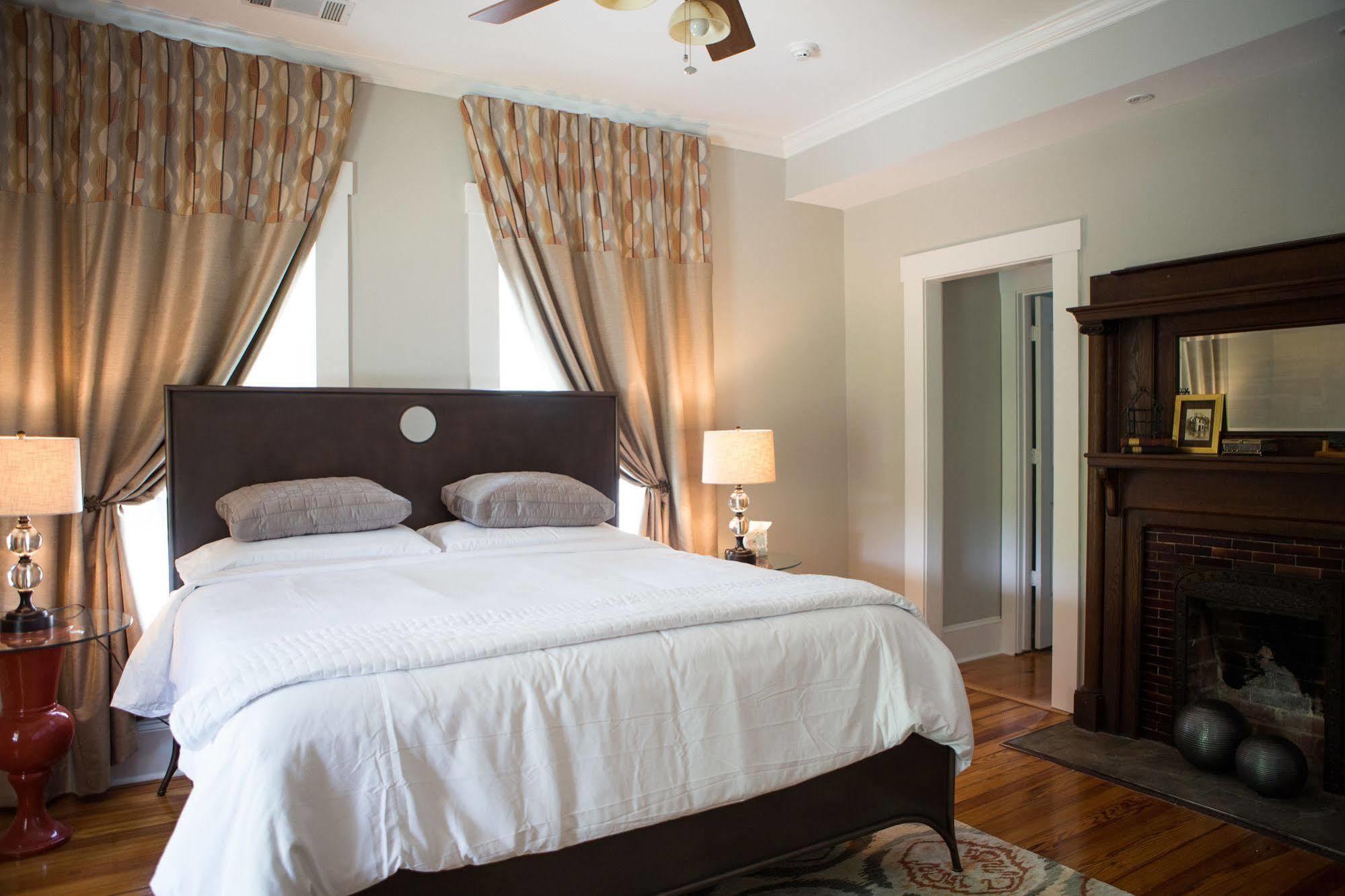 Sparrow Grove Manor 먼로 외부 사진